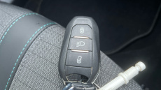 Peugeot 2008 1.2 PureTech Allure Premium+ 5dr Petrol Estate